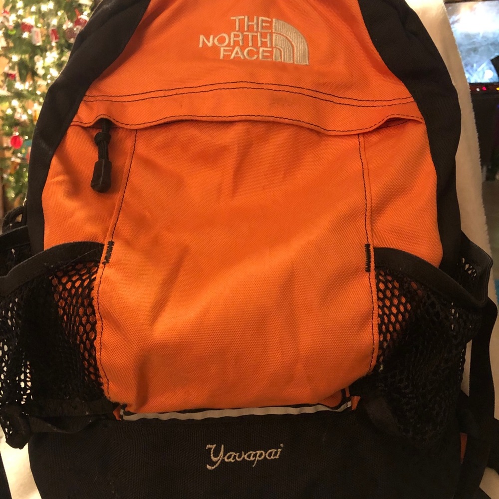North face Yavapai Backpack